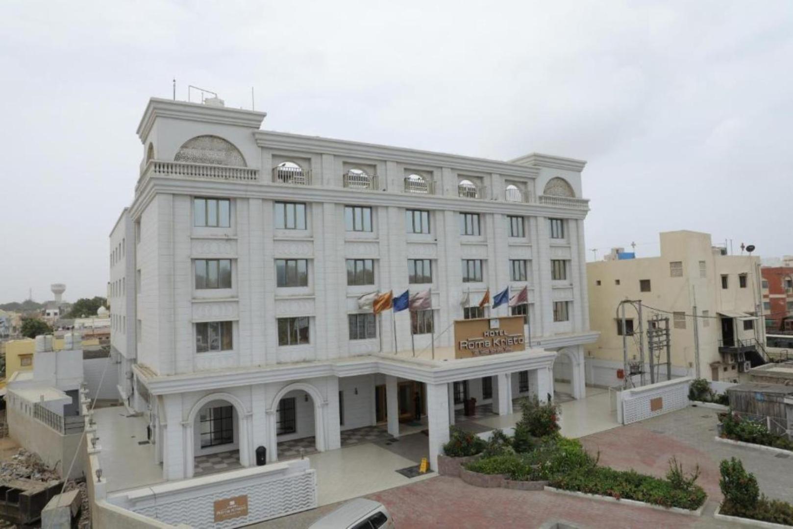 Hotel Roma Kristo Дварка Экстерьер фото