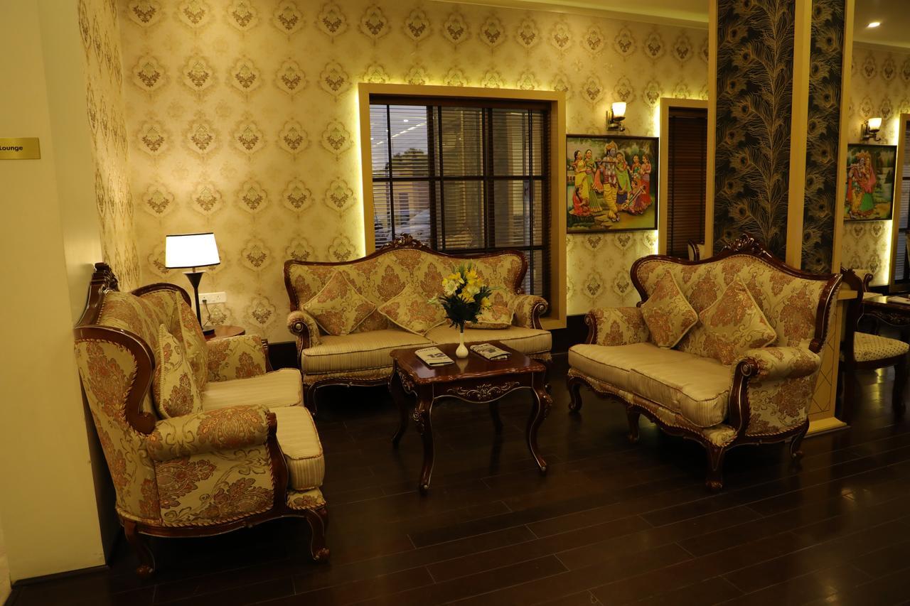 Hotel Roma Kristo Дварка Экстерьер фото